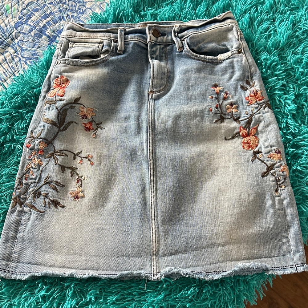 DRIFTWOOD Light Blue Embroidered Pencil Skirt